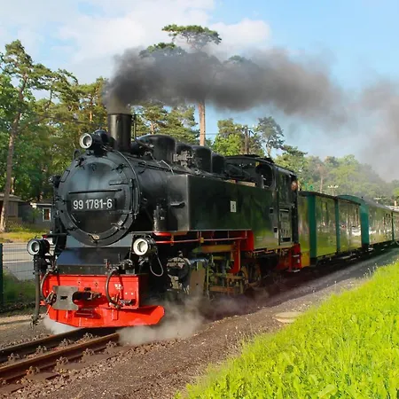 Mit Meerblick Und Terrasse, Gratis Nutzung Vom Ahoi Erlebnisbad Und Sauna In Sellin - Meeresblick 68 Goehren (Ruegen)